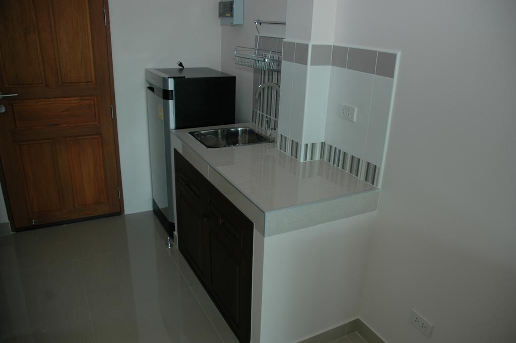 East Shore Pattaya Resort Nong Prue Buitenkant foto